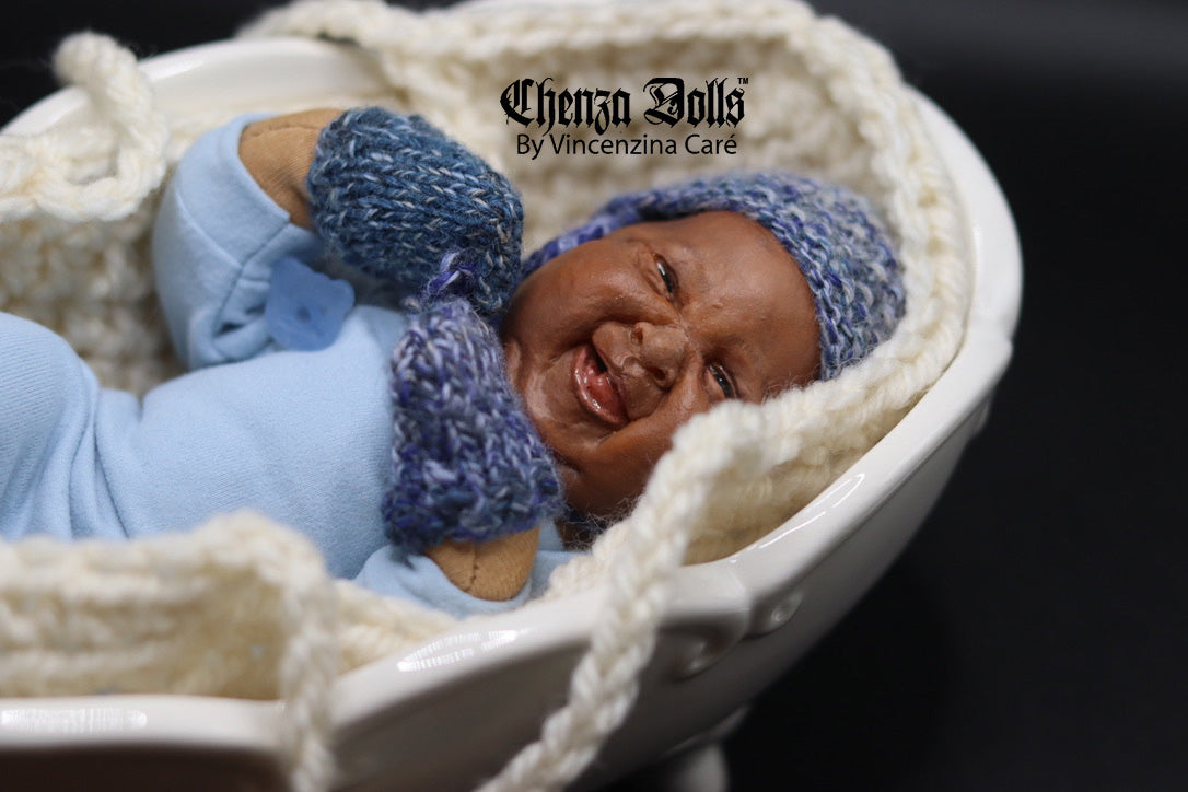 Gordina #3 Byron Resin baby doll!